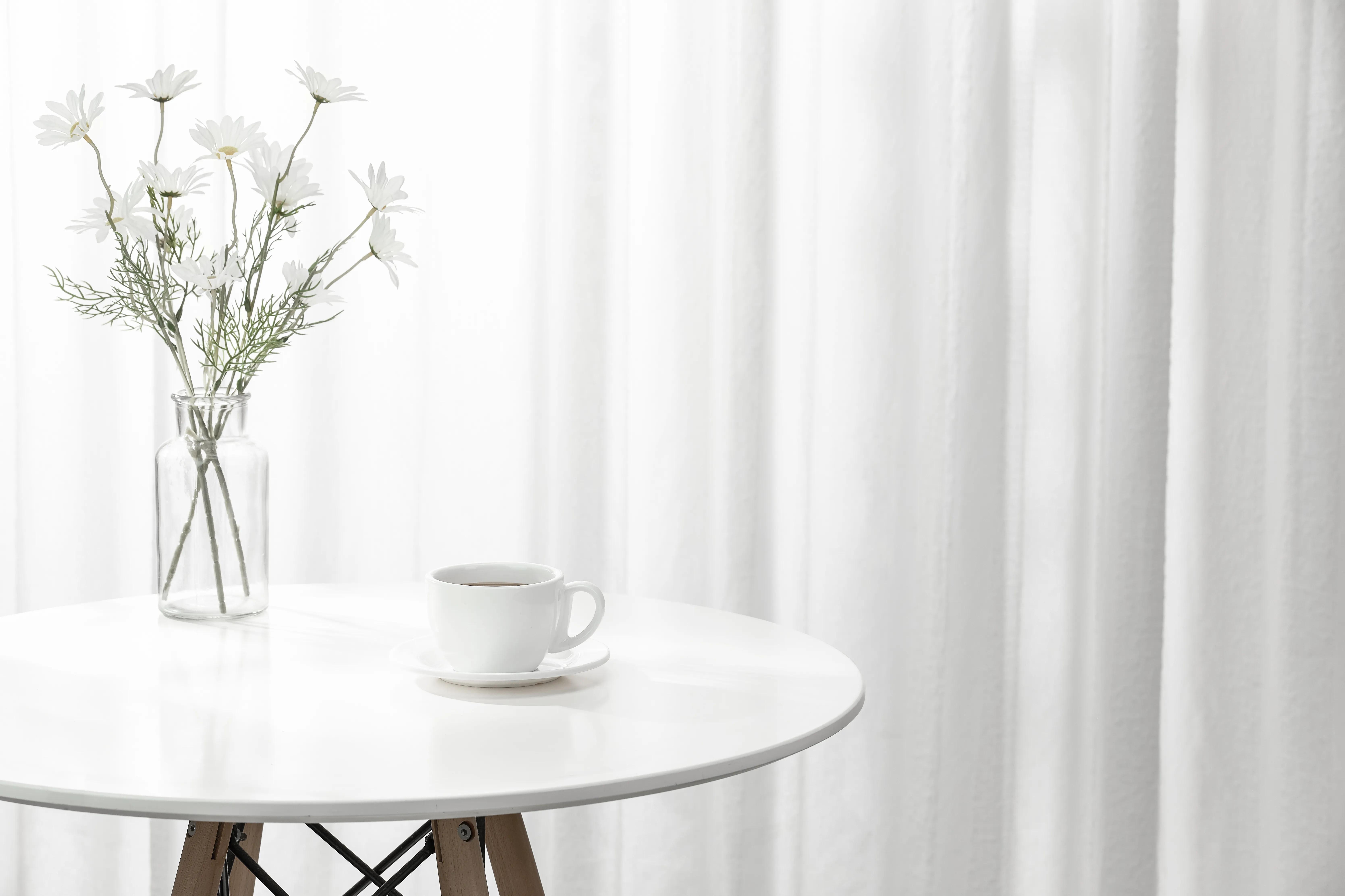 对亲人暴躁对外人和气是什么心理,为什么有人对亲人烦躁对外人和气