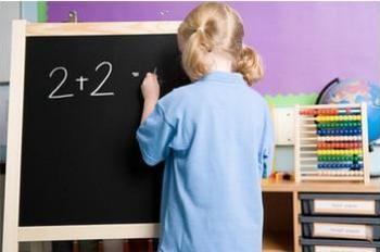 孩子不会举一反三思考问题？父母平时这样教，助他学习更轻松高效