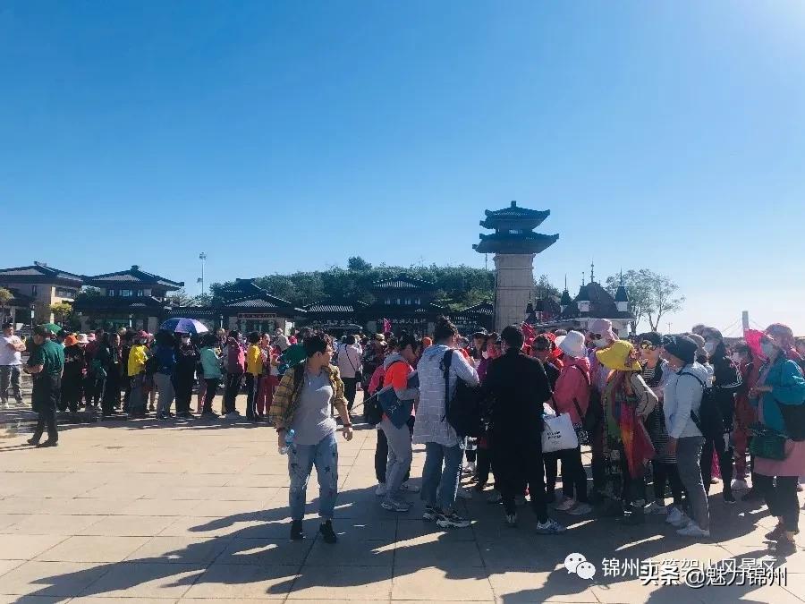 锦州笔架山风景区晚上,锦州笔架山风景区四月中旬