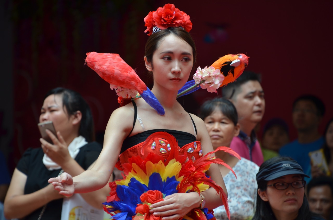 珍爱网真的让我觅得真爱良缘吗,珍爱网现状调研晚婚渐成婚恋潮流