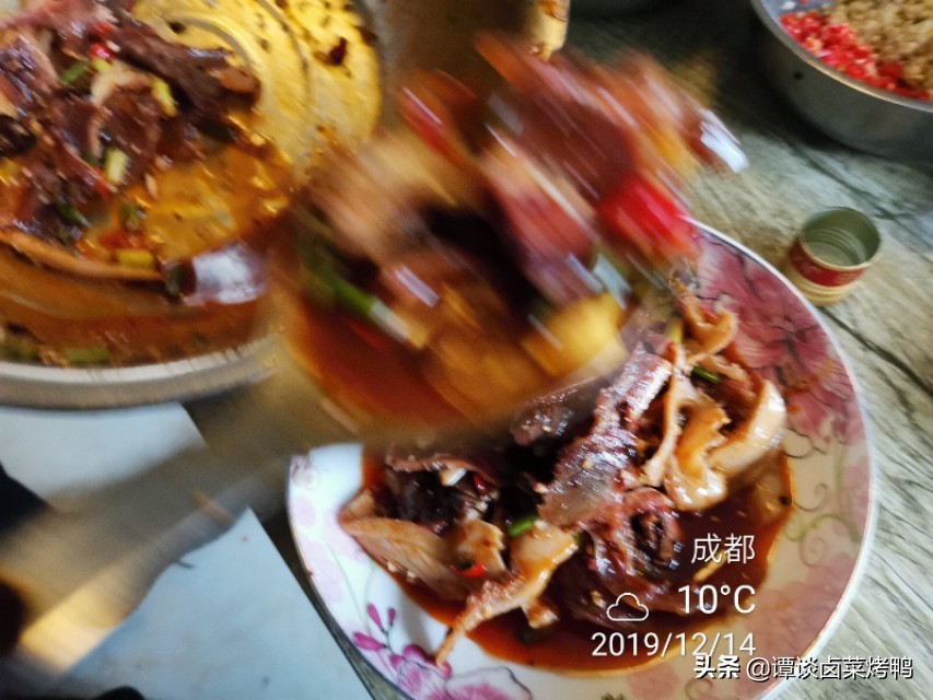 为什么现在卤菜生意好做,开卤味店为什么好多店都倒闭