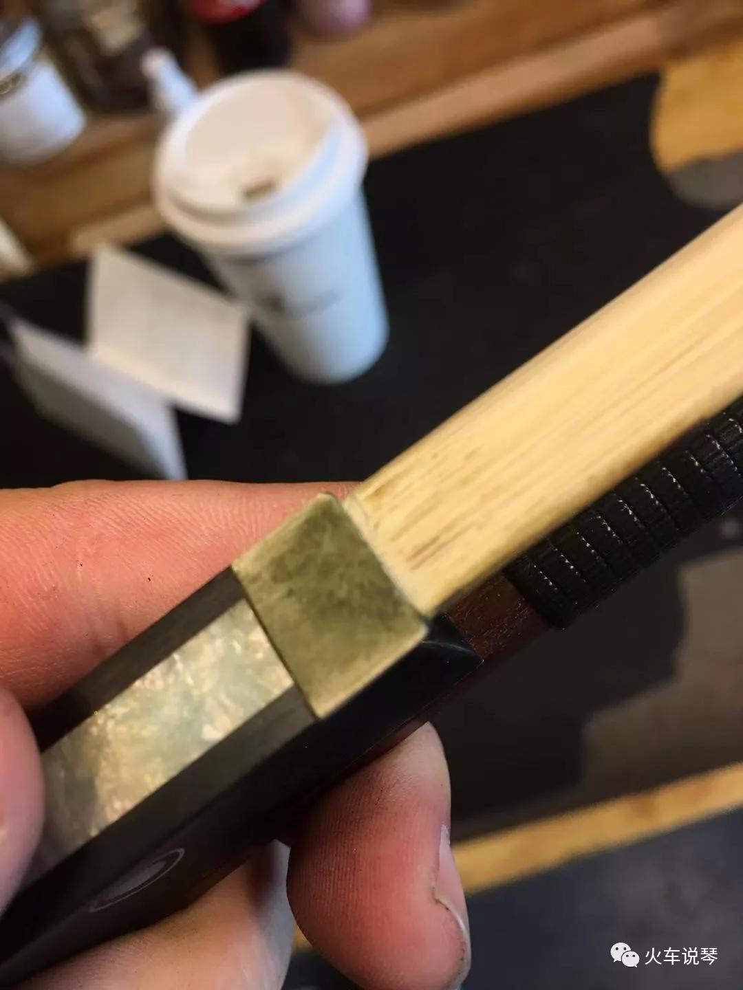 手把手带你学换刃,高档的小提琴弓毛用平了怎么换