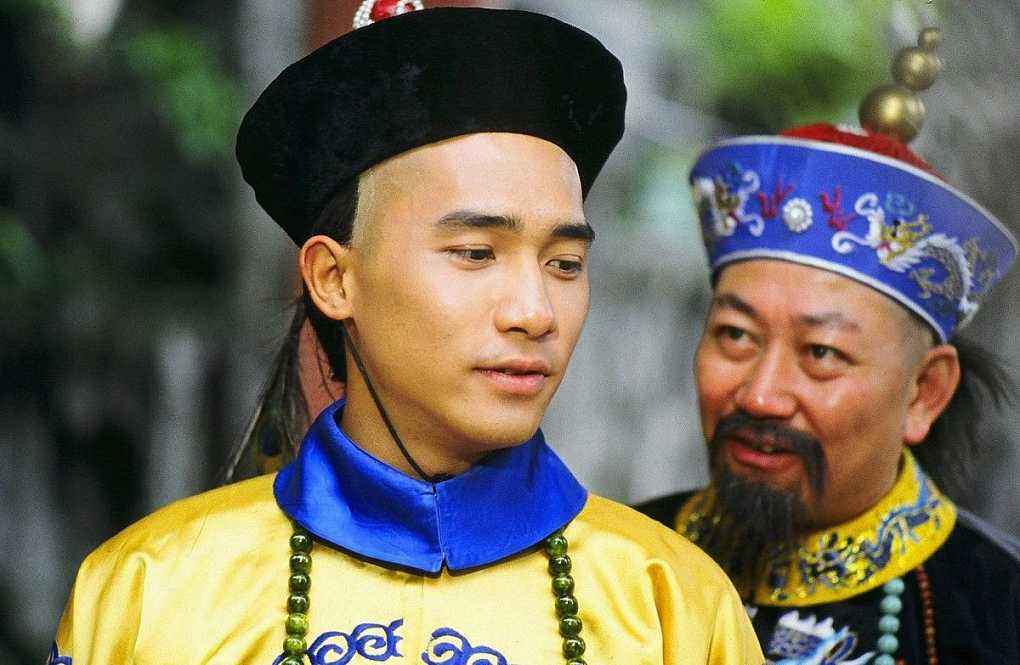 梁朝伟周星驰同台聊往事,梁朝伟对周星驰的评话