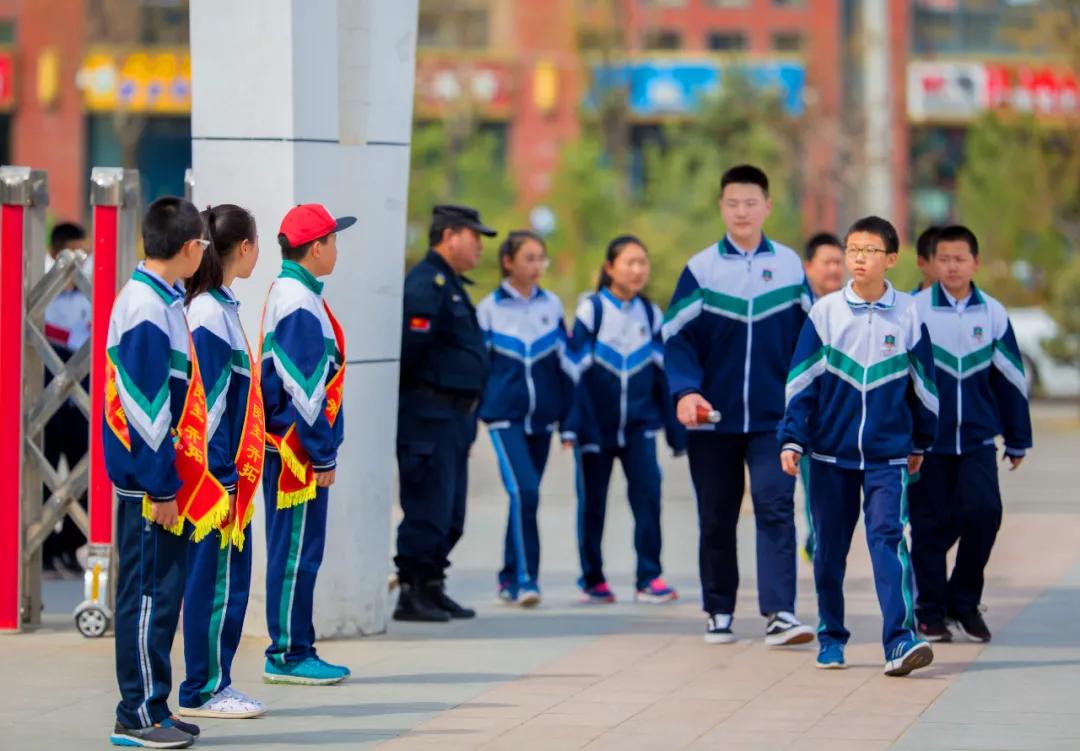 呼和浩特北京四中学校,北京四中分校呼和浩特初中