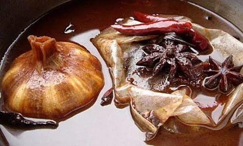 卤菜卤水发苦怎么回事,卤菜的卤水酸了怎么挽救