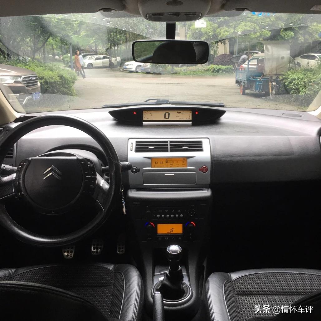 雪铁龙世嘉2.0手动挡的优缺点,雪铁龙世嘉两厢手动2.0优缺点