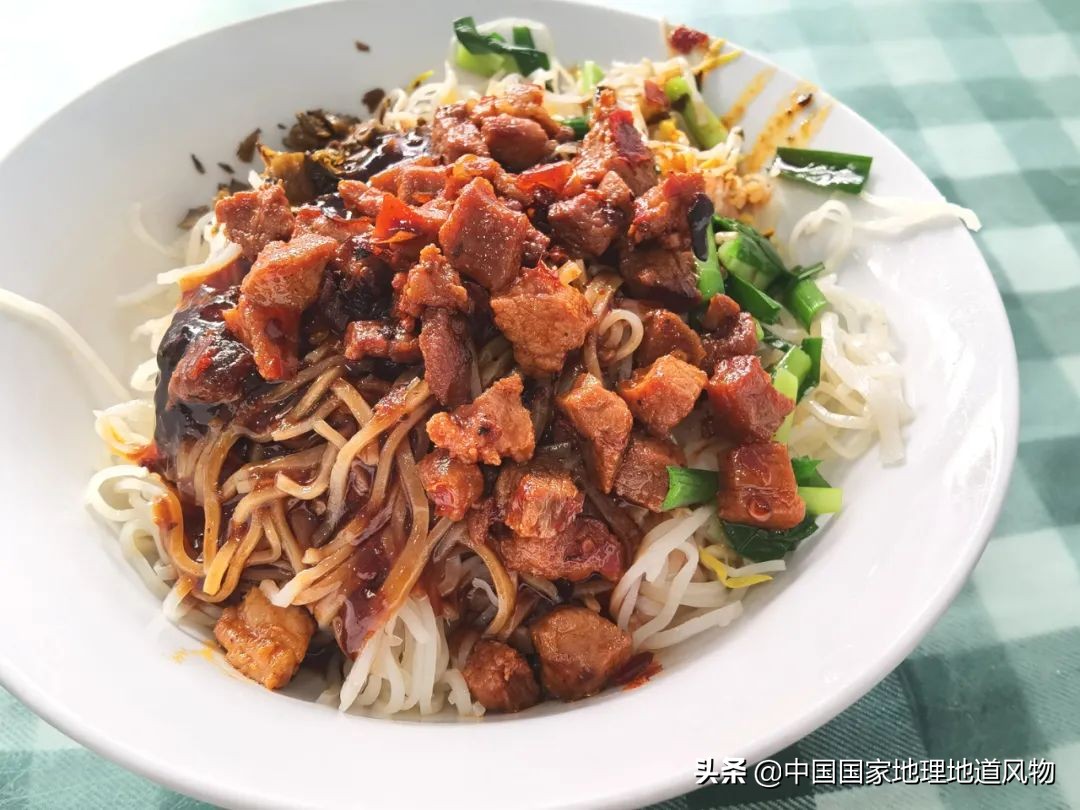 云南到底有多少米线,云南蒙自米线哪家正宗