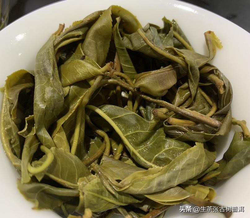 冰岛普洱生茶回甘,云南冰岛古树普洱生茶