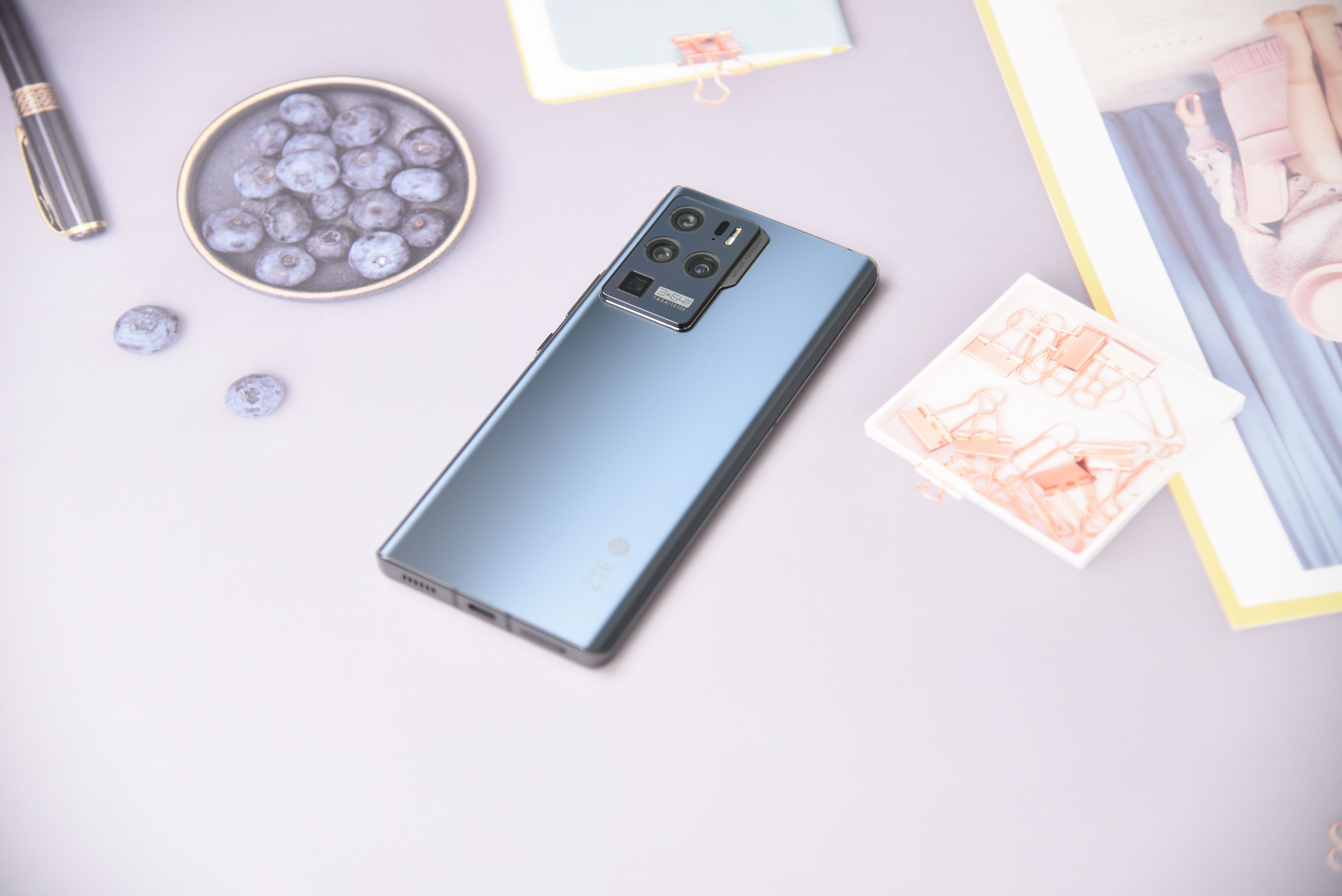 中兴axon30pro测评小白测评,中兴axon30ultra三千新机能入手吗