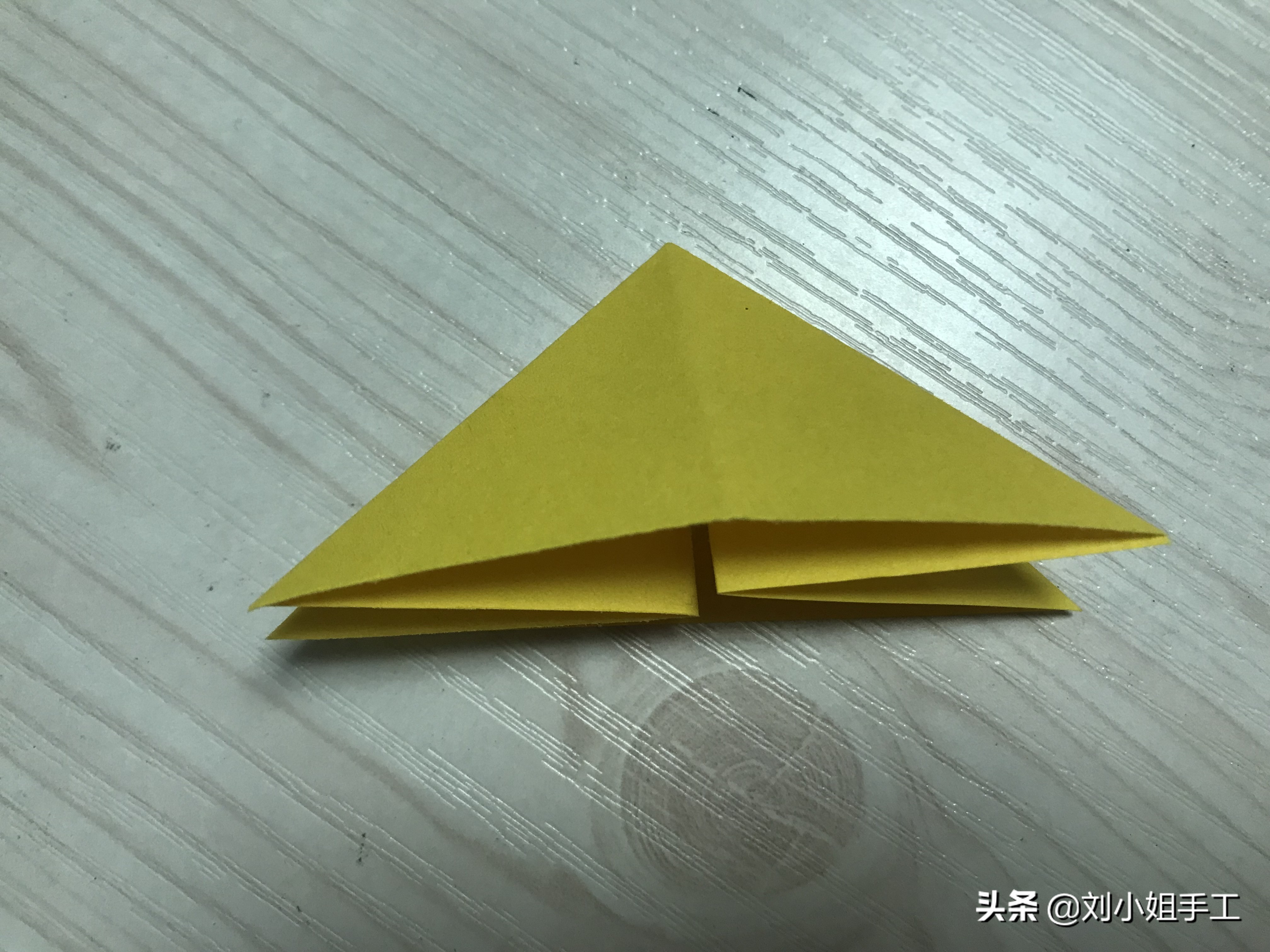 简单的蝴蝶折纸戒指,会飞蝴蝶简单折纸