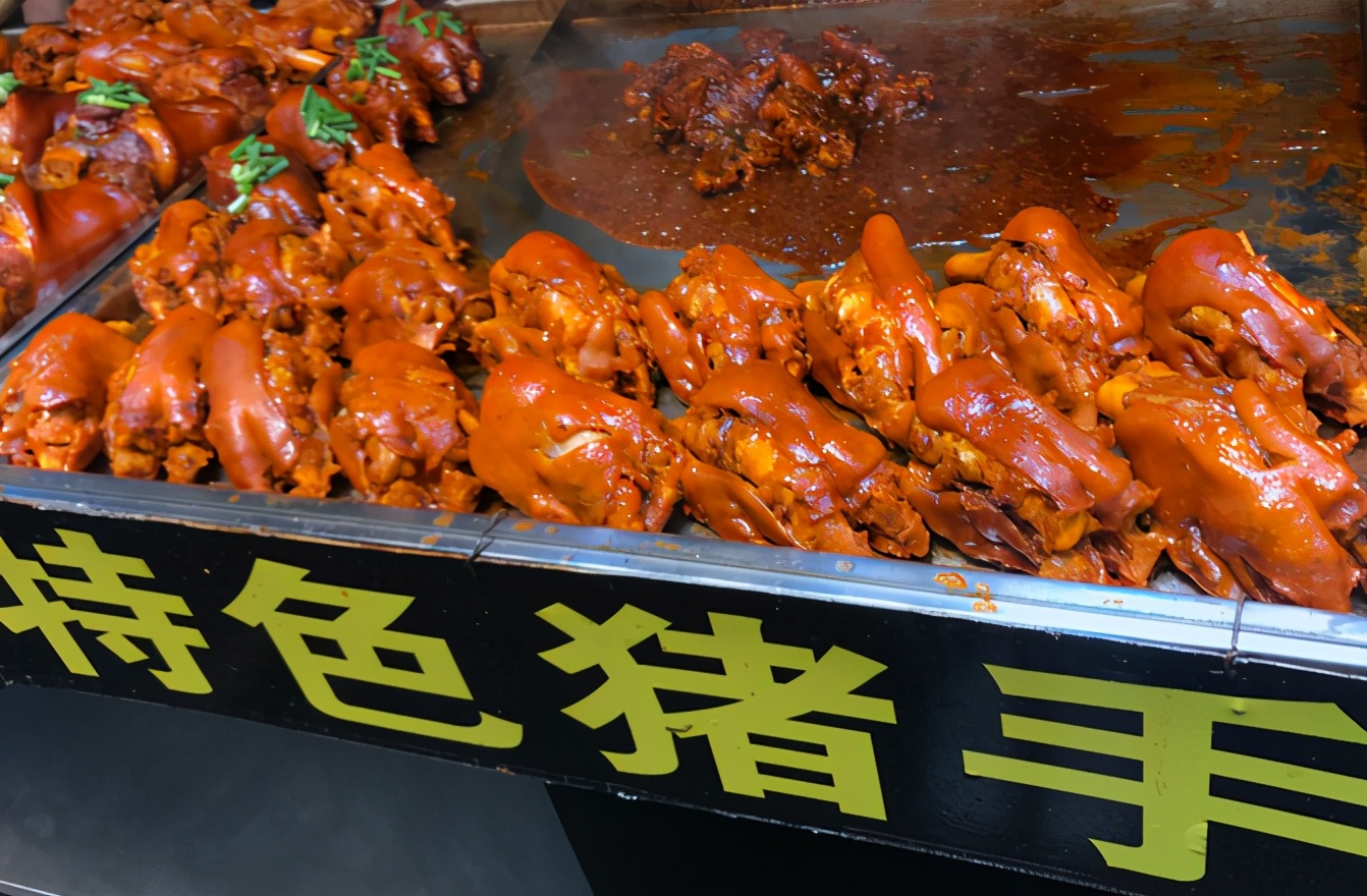 宜昌东站去宜昌铁路酒店怎么走,宜昌东站到馨岛国际酒店