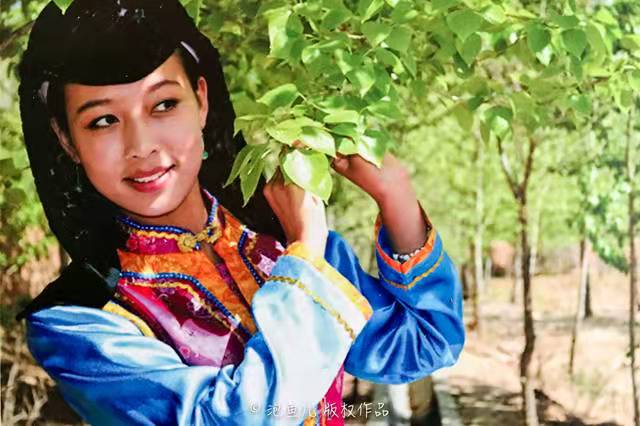 撒拉族服装简介,民族服饰撒拉装