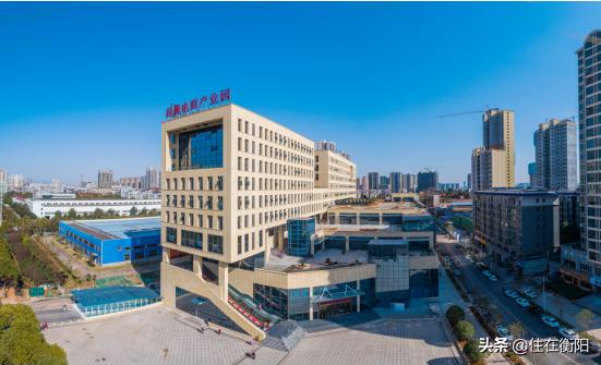 300亿，陆家新区变成什么样了？