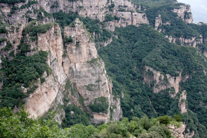 长白山山顶网红咖啡厅,妙峰山玫瑰谷巧遇网红咖啡