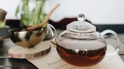 哪种水泡茶最好喝又健康,冷水泡茶的正确喝法是什么