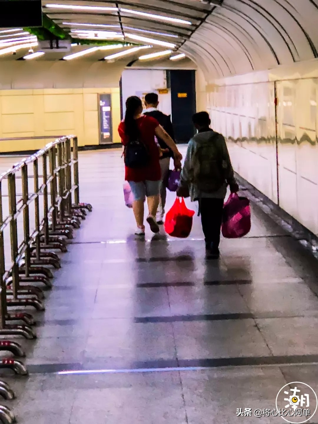 广州凌晨五点的火车,广州凌晨四点的样子