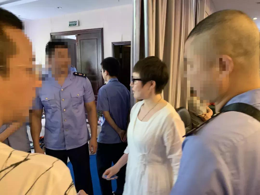 惊天黑幕！记者*底卧**120小时，深入泰顺禅修班，暗访视频首次曝光