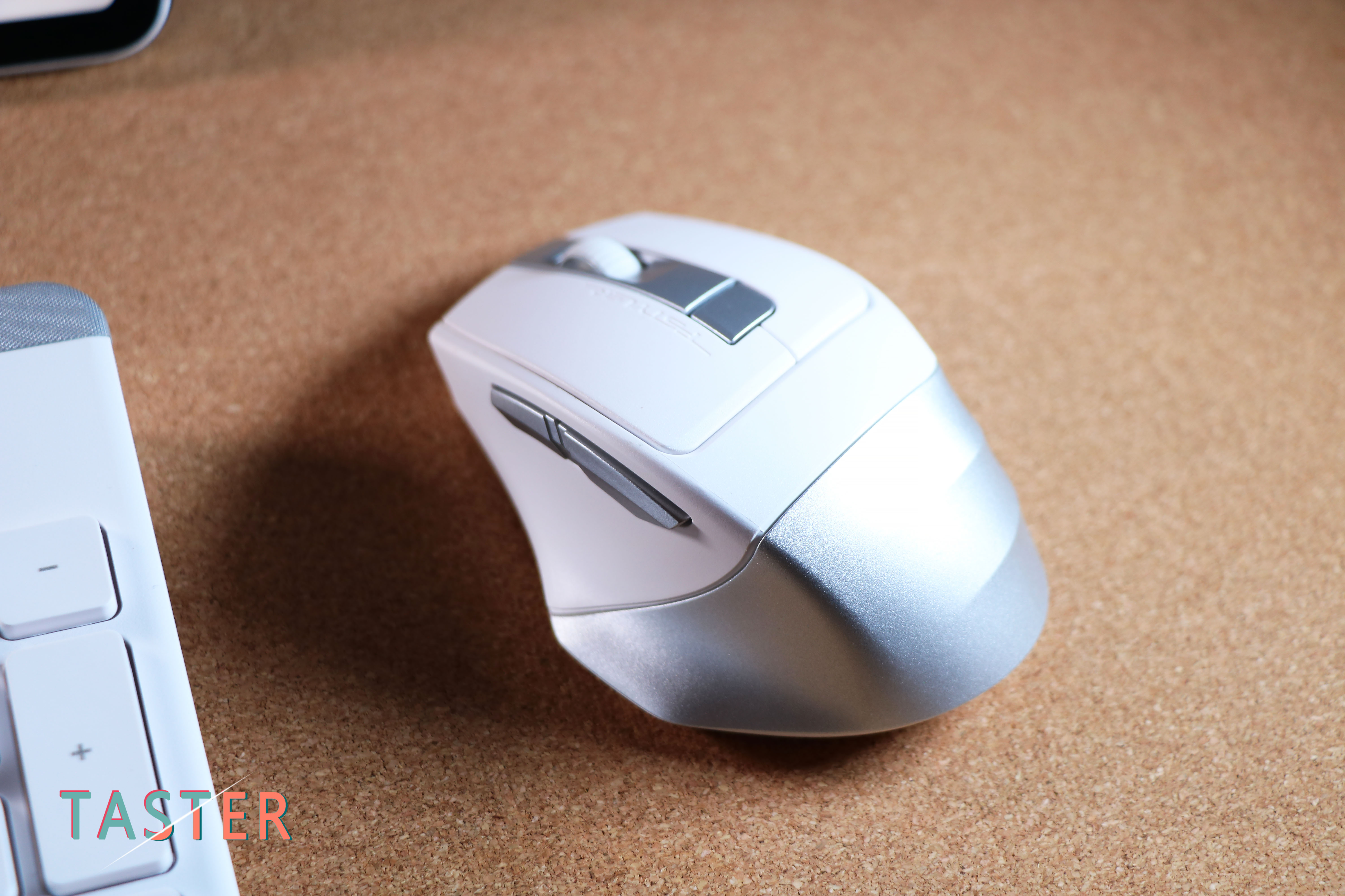 双飞燕无线键鼠套装,双飞燕无线充电无线键鼠