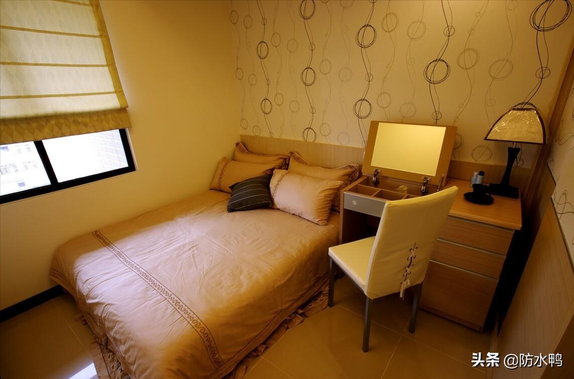 卧室墙壁做防水好还是加固剂好,卧室靠外墙的墙面要不要做防水