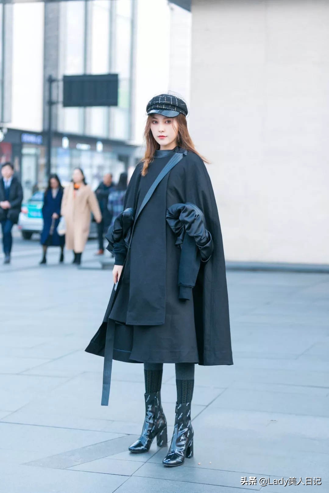 简单又高级的衣服搭配,轻薄气质衣服怎么搭配好看