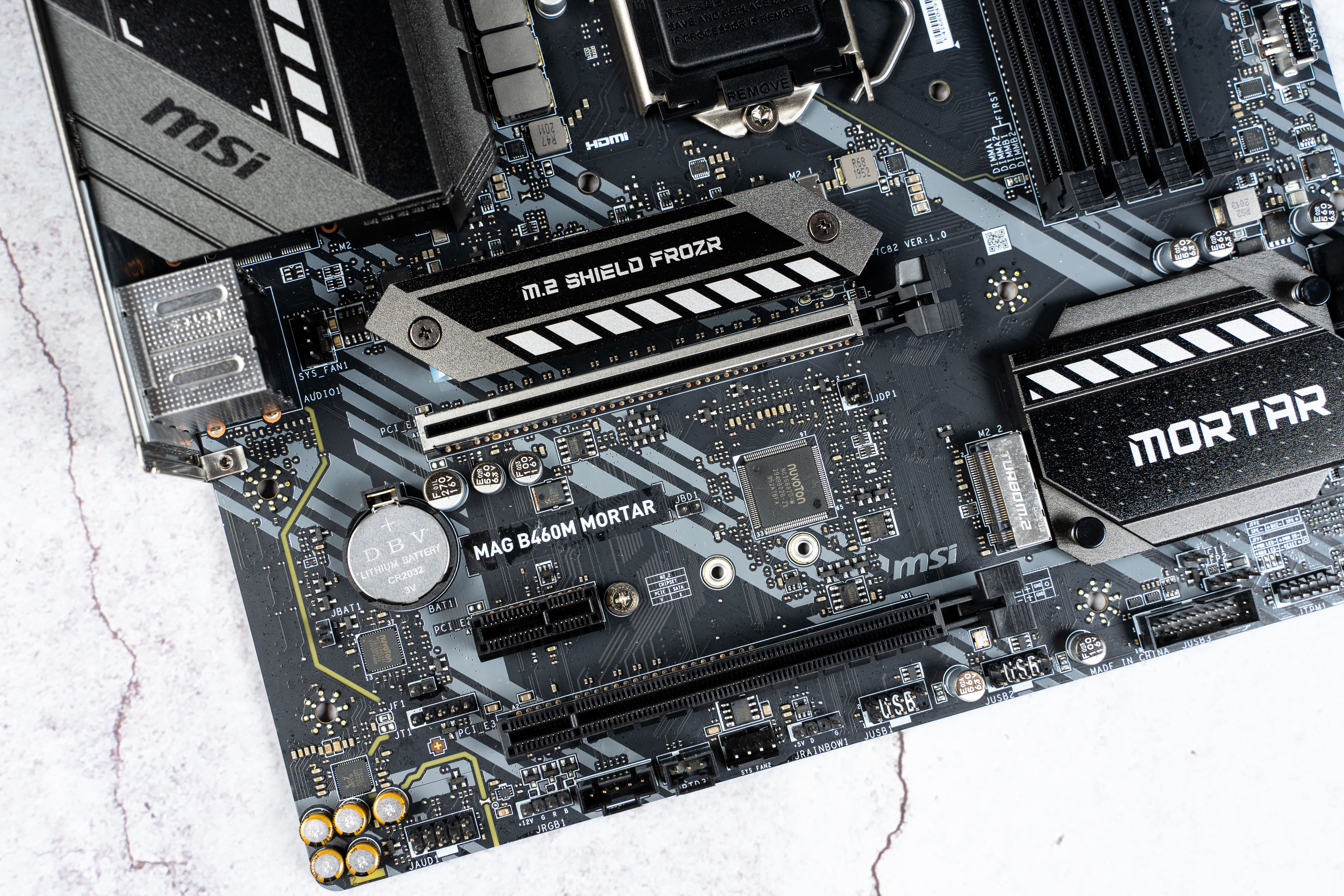 无显卡主机可以装显卡吗,无显卡主机自己怎么装显卡