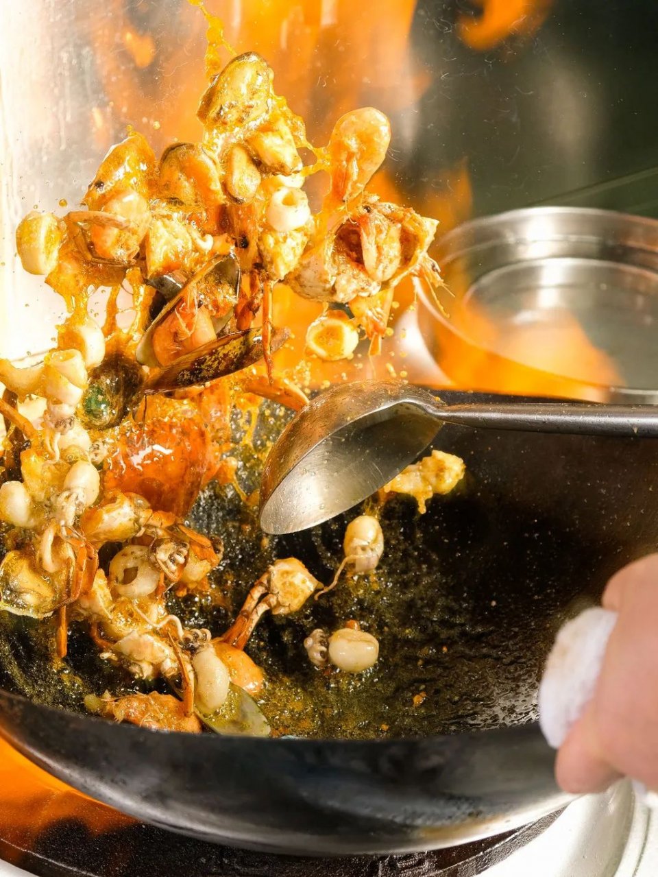 广州虾蟹火锅,油爆蟹火锅哪家好