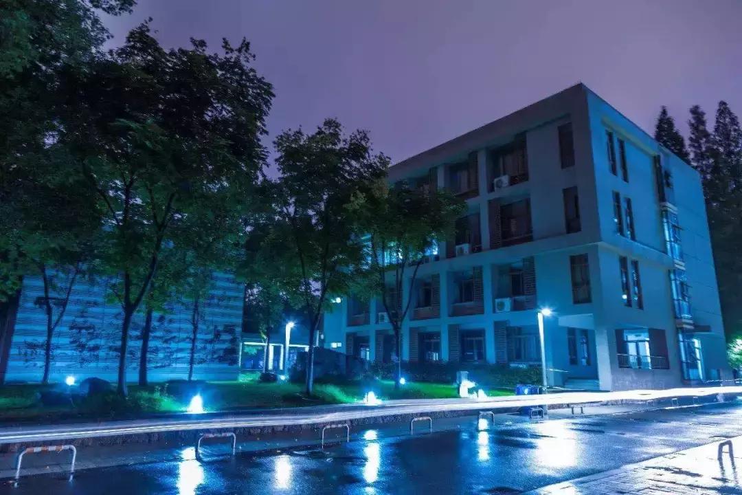 自己不是学音乐的也能讲音乐么,学音乐不只是学音乐