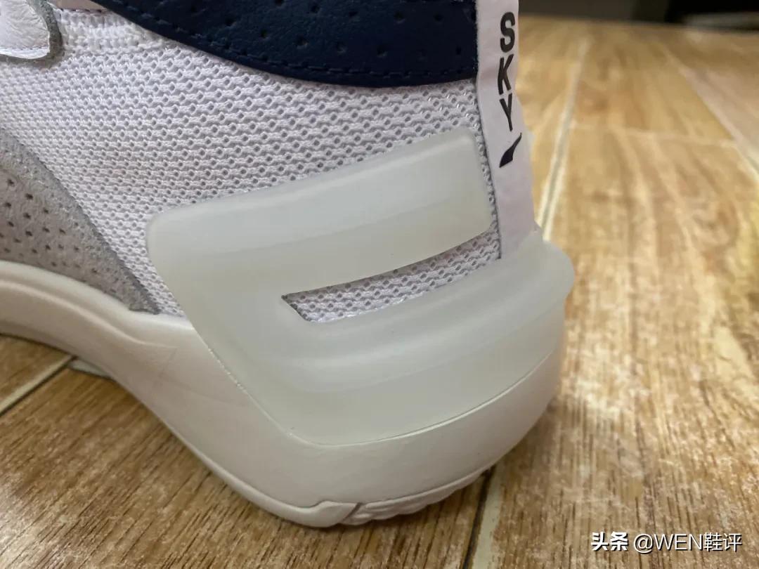 平价鞋子100到200板鞋,平价联名鞋200元