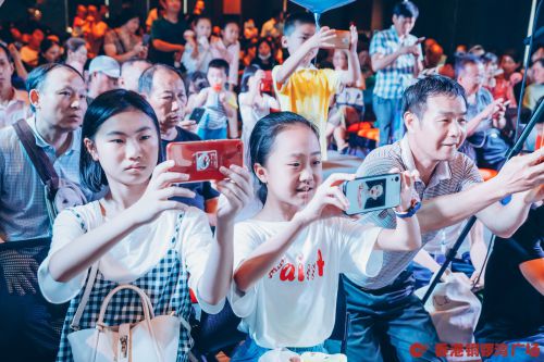 抚州市铜锣湾广场,江西抚州铜锣湾步行街