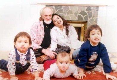 一首爱的奉献女版,一首爱的奉献原唱