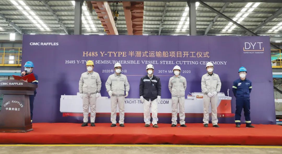 世界首艘双燃料豪华客滚船试航,全球最快的双体滚装船