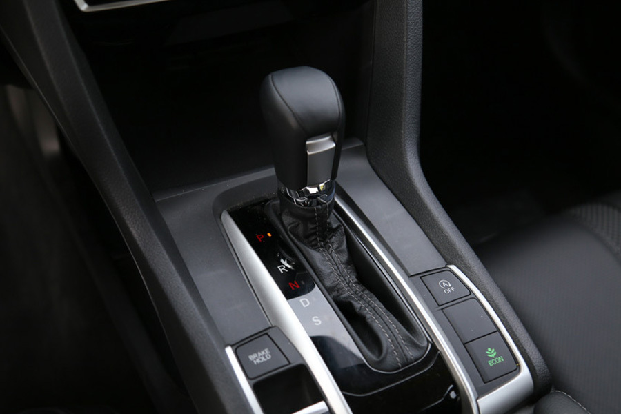 2017款思域1.0tcvt180turbo舒适版,1299万起售第十一代思域