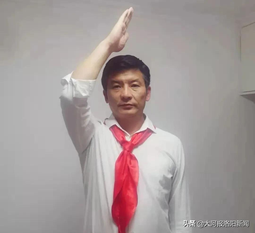 孟津县少先总队辅导员陈伟荣获全国优秀少先队辅导员称号