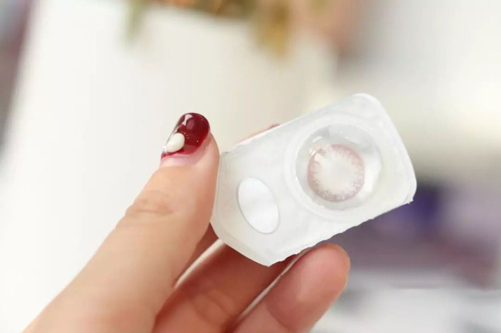 美瞳偏自然的蓝色推荐,美瞳亮眼自然推荐