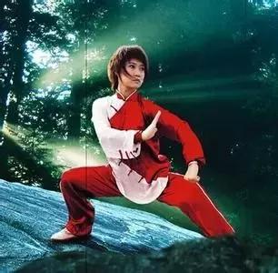 练好这几个动作成为高手,练好太极拳的100个细节