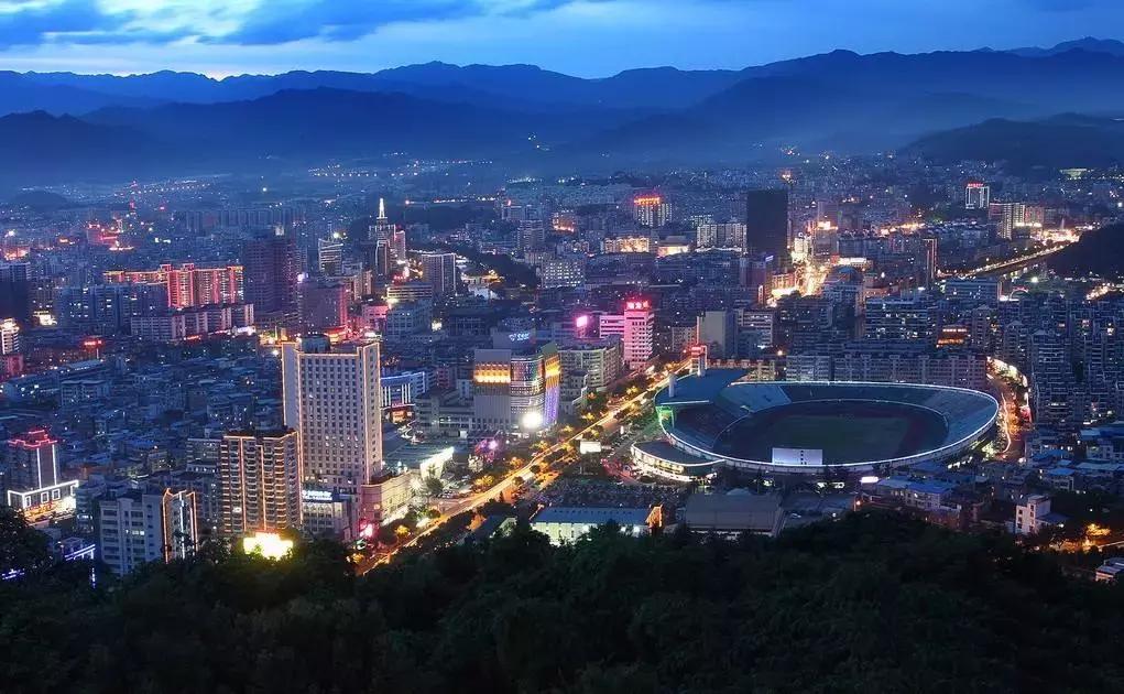 广东人吃福建人什么梗啊,福建人怎么样