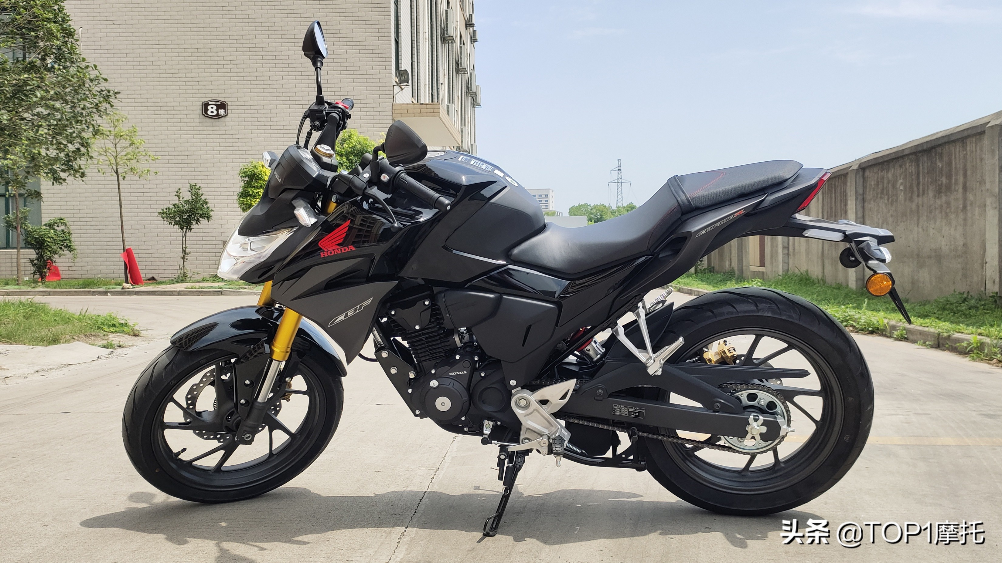 18年的本田cbf190r还值多少,被遗忘的一代神车