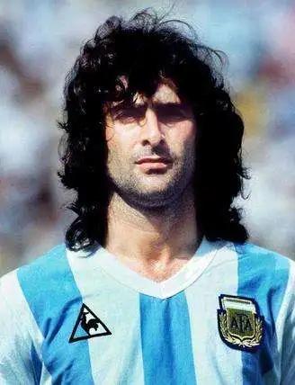不可超越的马拉多纳,众球星眼中的马拉多纳