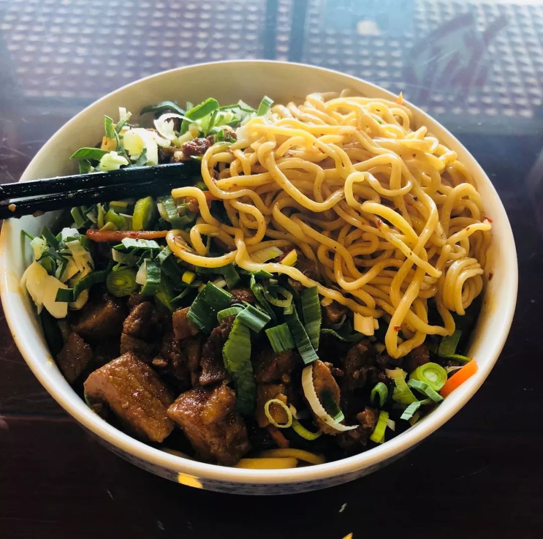 兰州不清真的牛肉面有哪些,甘肃兰州牛肉面