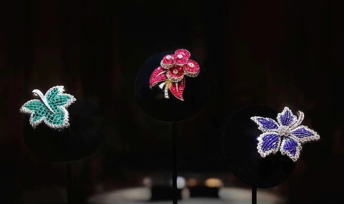 一条项链要多少克白银,梵克雅宝项链白贝母选什么样子的