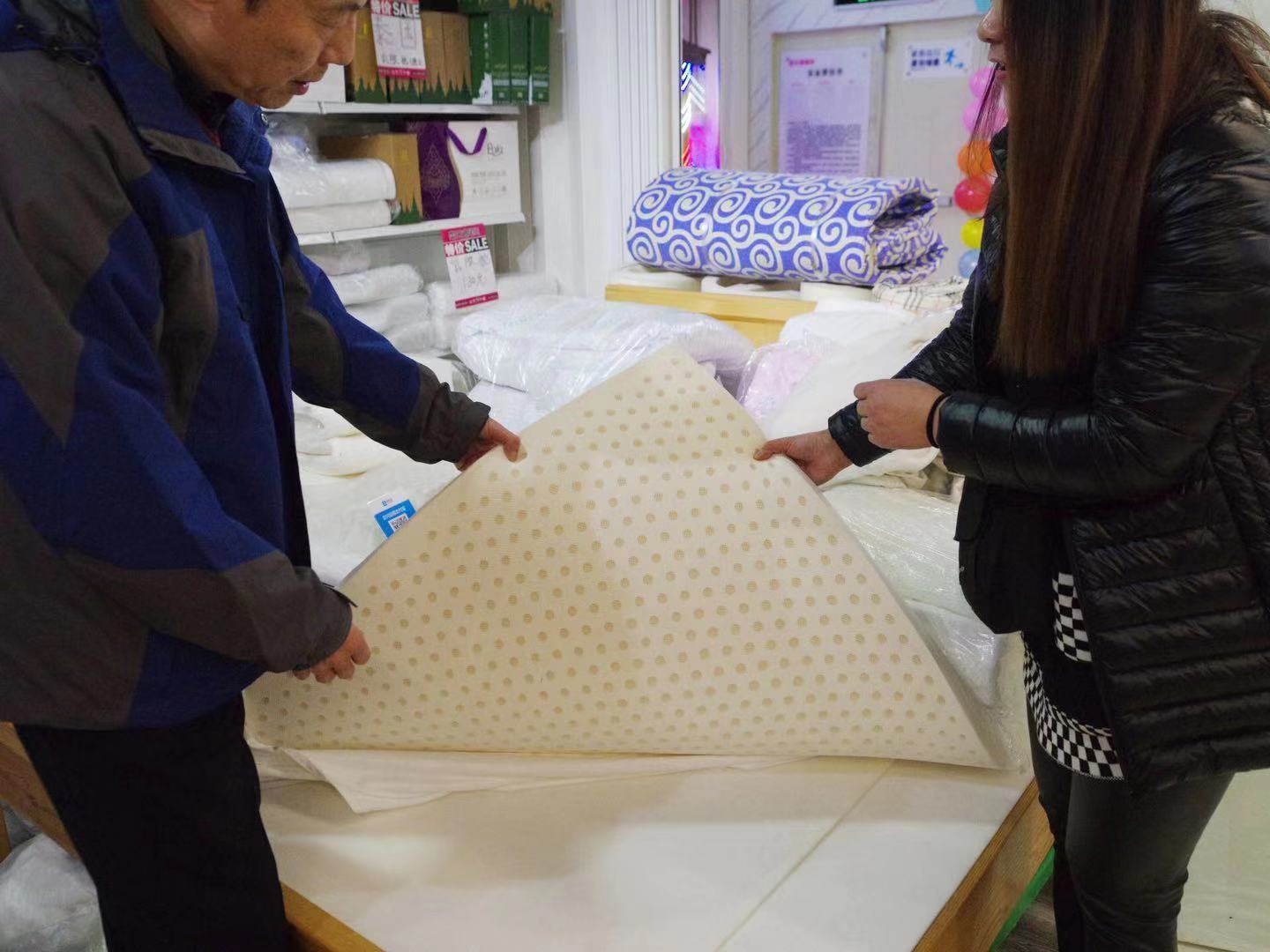 北京天通苑尾货市场直播,北京天通苑尾货新生活广场