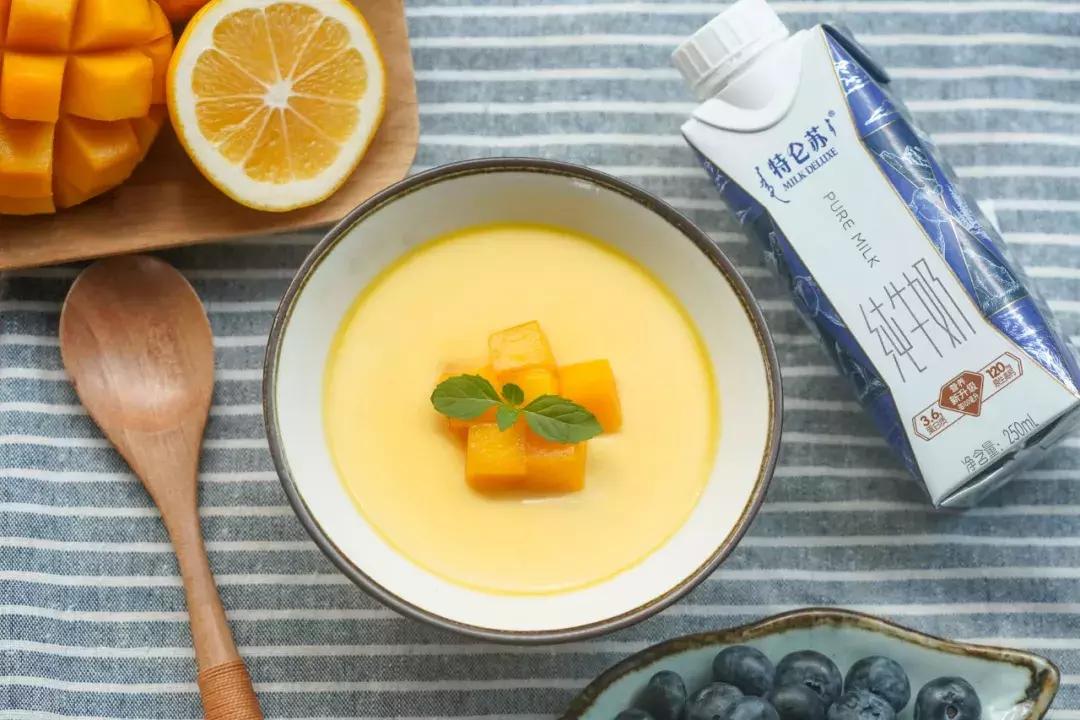 只用纯鸡蛋做出美味的鸡蛋布丁,鸡蛋牛奶布丁做法小视频