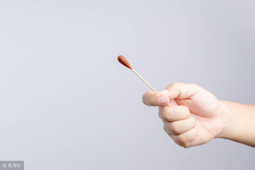 碘伏可以涂在伤口会有色素沉着吗,碘伏消毒伤口后容易留疤吗