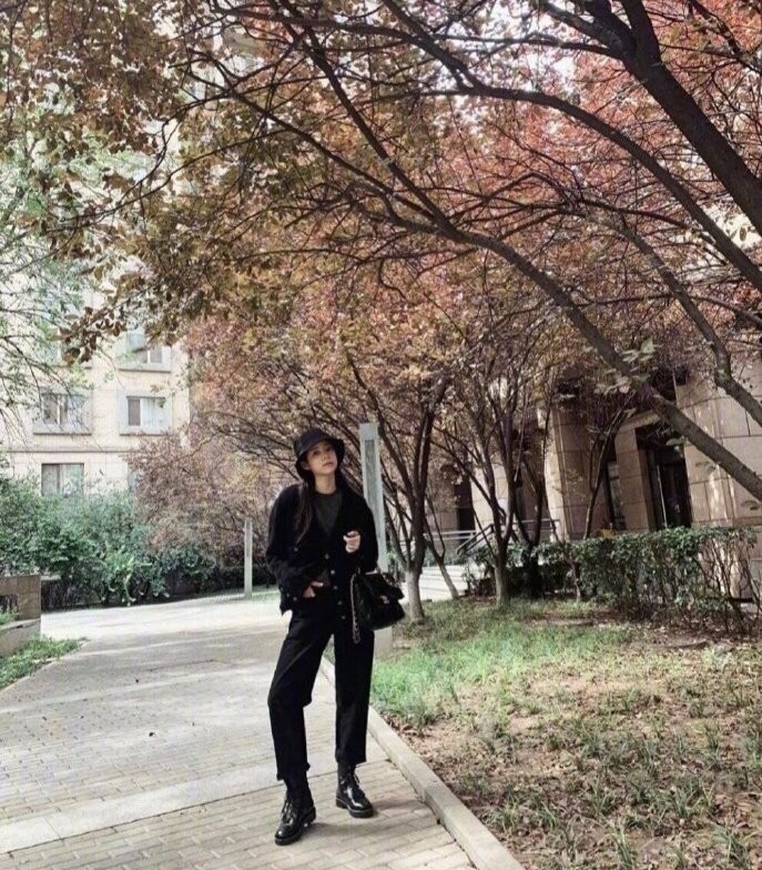 盘点娱乐圈00后漂亮妹妹们的穿搭,有你中意的那位吗?