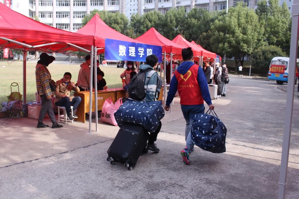 山东理工大学迎来首批返校生,学校最新上学通知