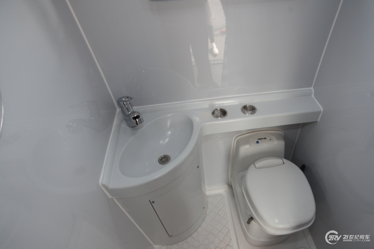 月薪6000可以买多少钱的房,月薪3500能买的房车功能齐全