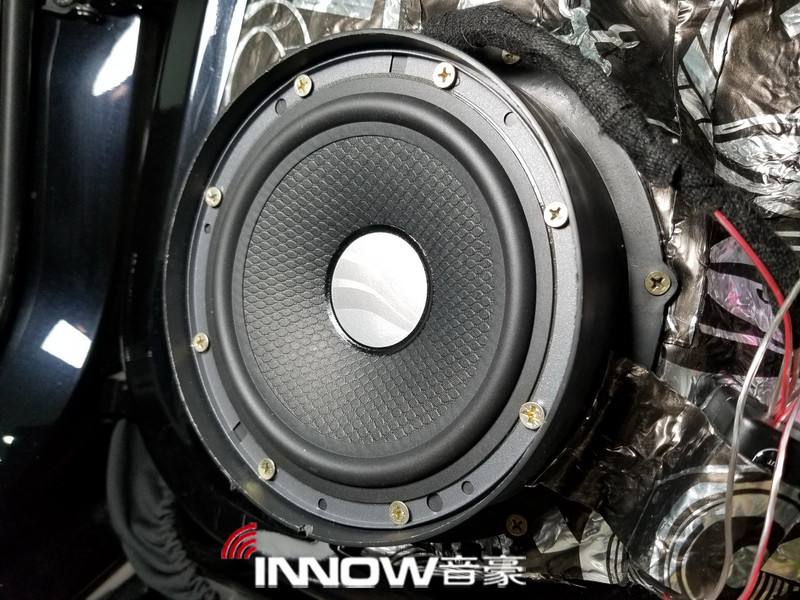 大众辉昂改装音响,大众辉昂改装声浪