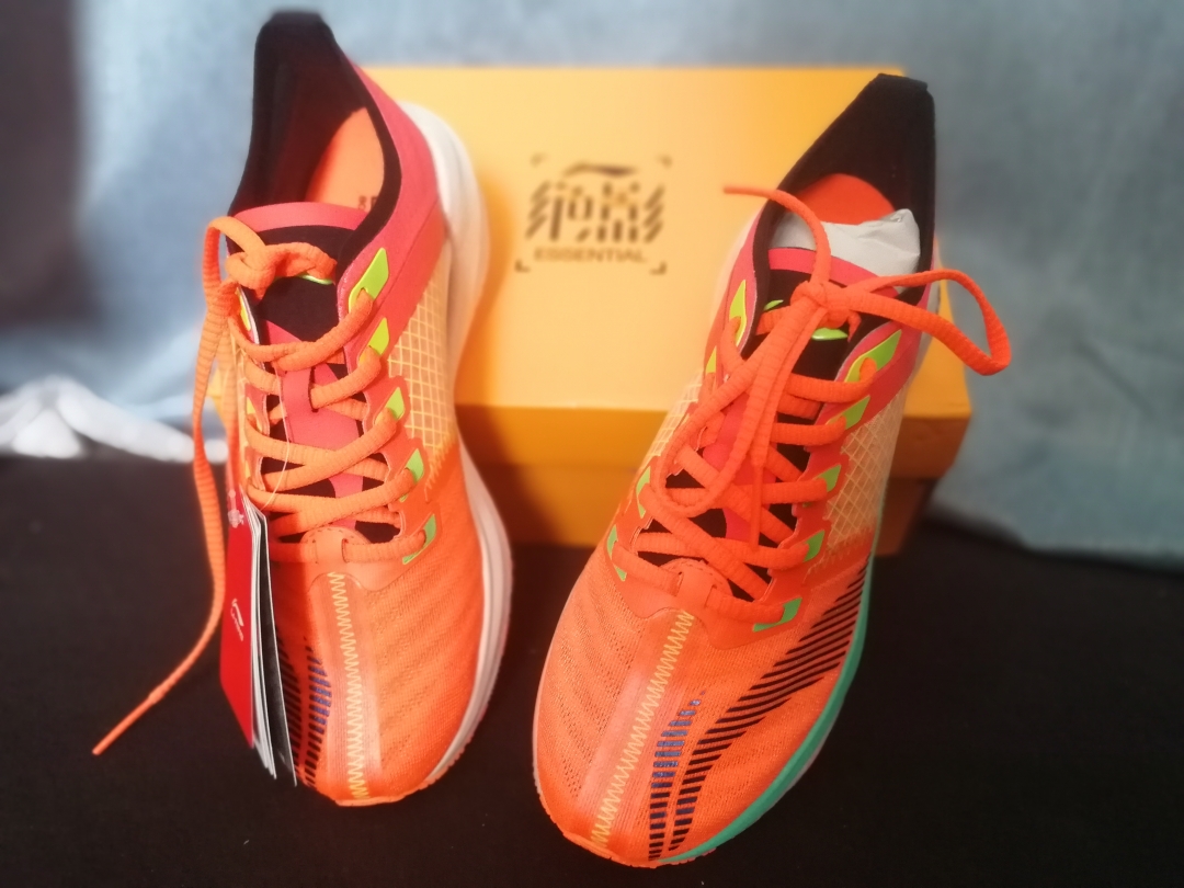 李宁䨻系列黑科技跑鞋夏,李宁跑鞋绝影新款