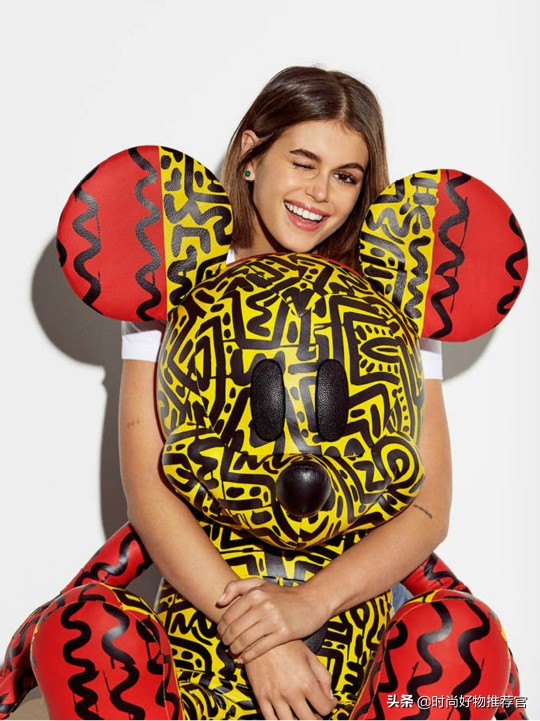 coach日记刺绣联名款,coachdisney联名包粉色