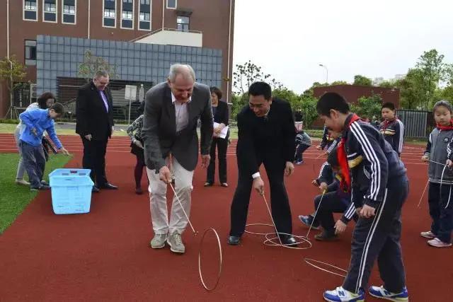 双减政策下义务教育阶段考试次数,义务教育学校如何落实双减